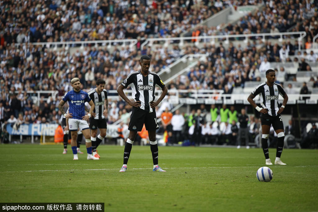 亚历山大·伊萨克与纽卡斯尔的核爆级矛盾：谁在失信？未来何去何从？